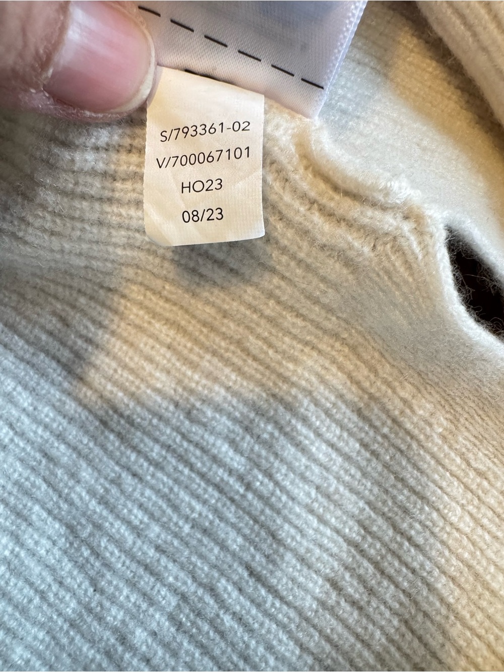 Merino Wool and Cashmere wrap sweater cream - Picture 9 of 11